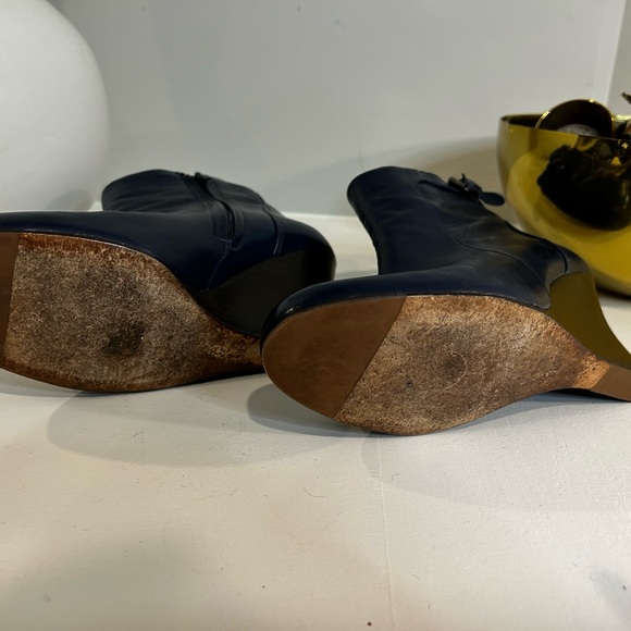 Lanvin dark blue ankle bootie with wedge heel - Picture 6 of 8